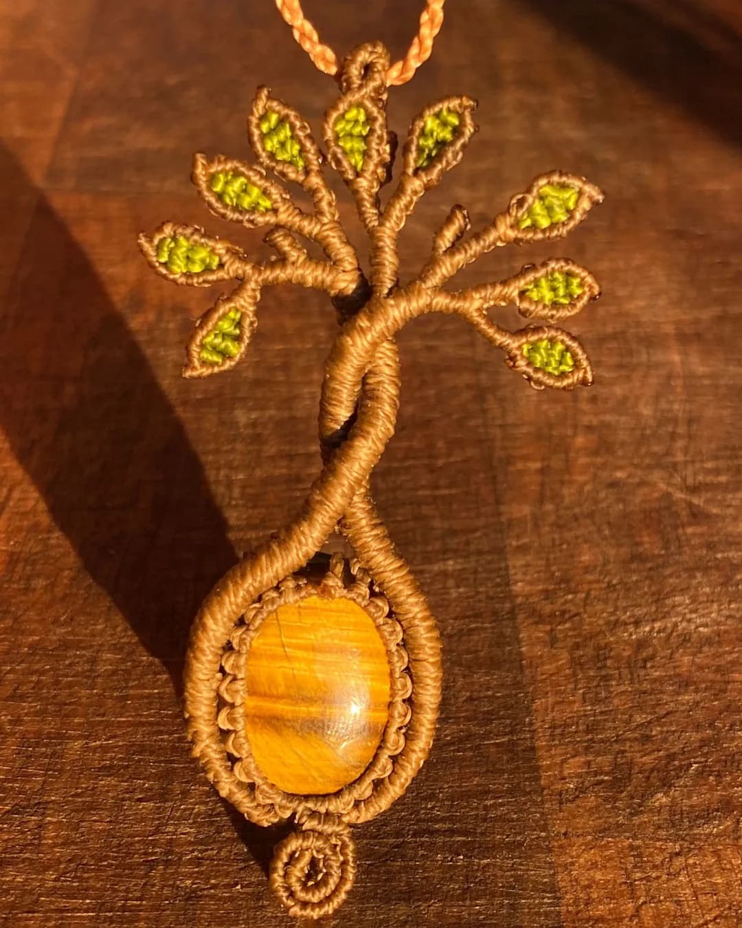 Colgante Árbol de Vida — piedra cálida — pieza NomadArt